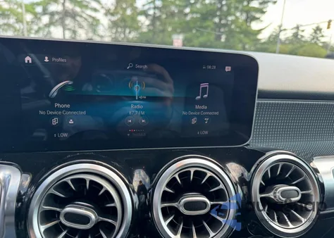 2020 Mercedes-Benz Glb 250 4Matic из США, поврежденный, VIN WDC4M4HB1LW011555